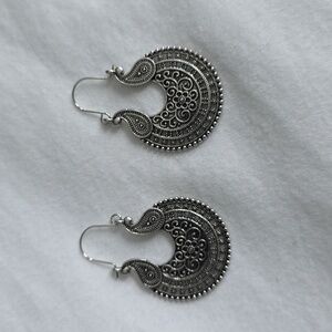 Anthropologie Silver Filigree Earrings